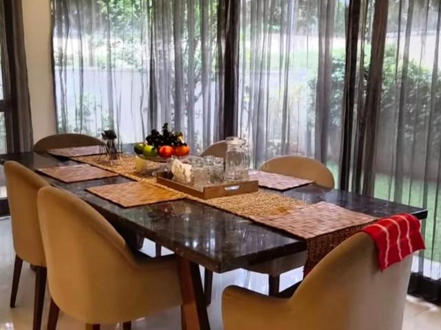 4 BHK Independent House in Sanjaynagar for resale Bengaluru. The reference number is 20761892