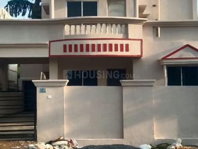 4 BHK Independent House in Saddu for rent Raipur. The reference number is 21327128