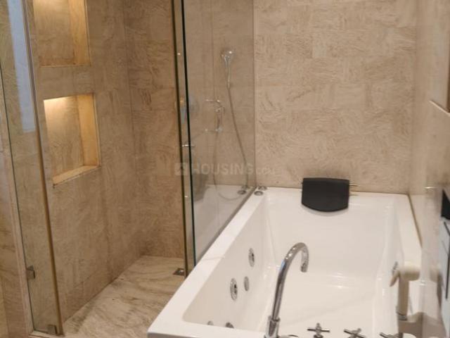 4 BHK Independent House in Safdarjung Development Area for rent New Delhi. The reference number is 19214377