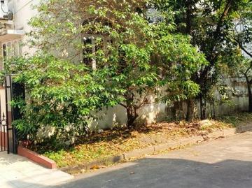 4 BHK Independent House in Salt Lake City for resale Kolkata. The reference number is 19340557