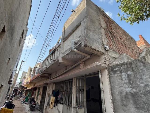 4 BHK Independent House in Sarkhej for resale Ahmedabad. The reference number is 20518930