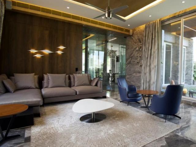 4 BHK Independent House in Satellite for resale Ahmedabad. The reference number is 19956494