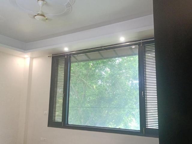 4 BHK Independent House in Sector 105 for rent Noida. The reference number is 21041504