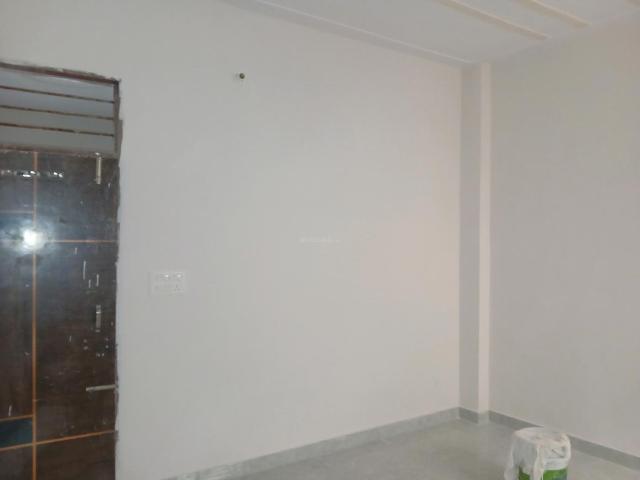 4 BHK Independent House in Sector 105 for resale Gurgaon. The reference number is 19225199