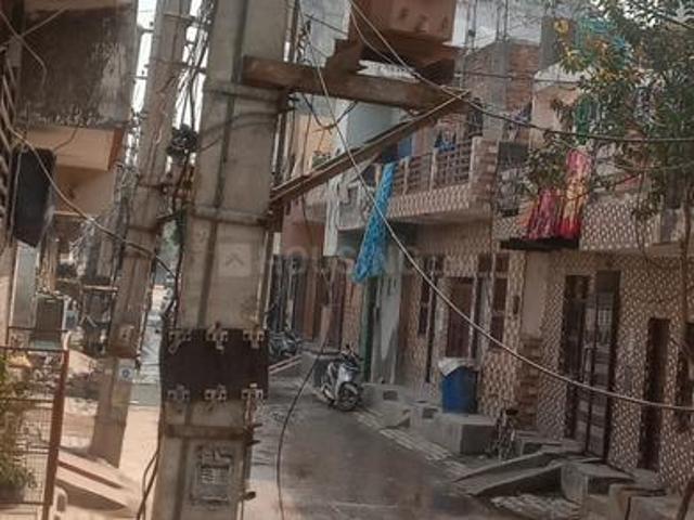 4 BHK Independent House in Sector 105 for resale Gurgaon. The reference number is 20099054