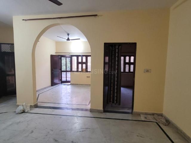 4 BHK Independent House in Sector 10A for rent Gurgaon. The reference number is 20973085