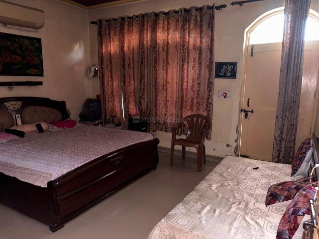 4 BHK Independent House in Sector 10A for resale Gurgaon. The reference number is 21170043