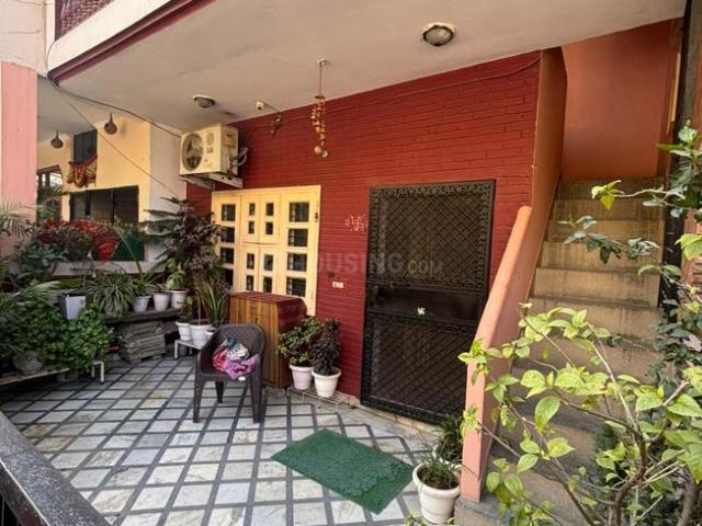 4 BHK Independent House in Sector 10A for resale Gurgaon. The reference number is 21132989