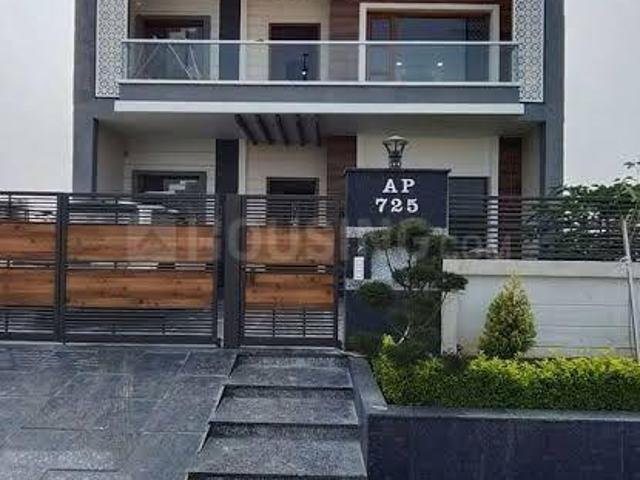 4 BHK Independent House in Sector 114 for rent Mohali. The reference number is 16534146