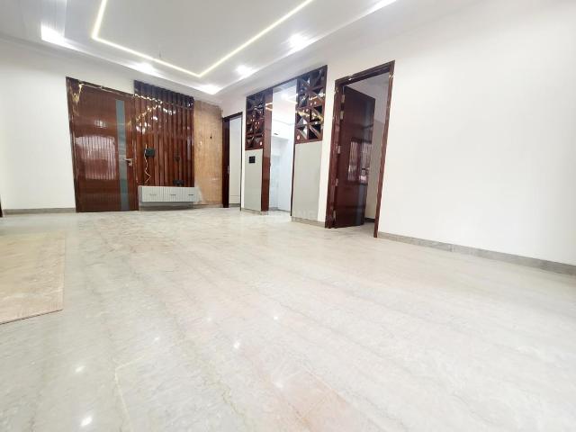 4 BHK Independent House in Sector 11 Rohini for resale New Delhi. The reference number is 12966454