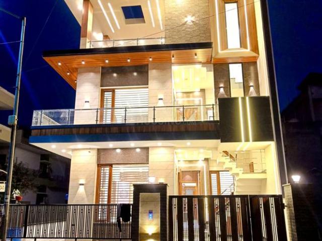 4 BHK Independent House in Sector 127 for resale Mohali. The reference number is 19983692