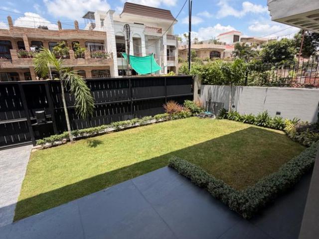 4 BHK Independent House in Sector 12 for resale Panchkula. The reference number is 20793726