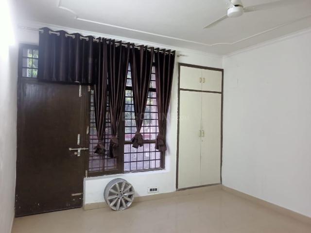 4 BHK Independent House in Sector 134 for rent Noida. The reference number is 20945894