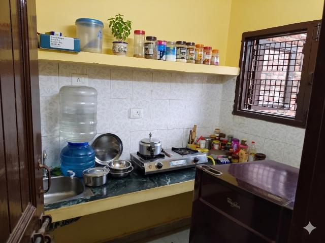 4 BHK Independent House in Sector 14 for resale Gurgaon. The reference number is 20585034