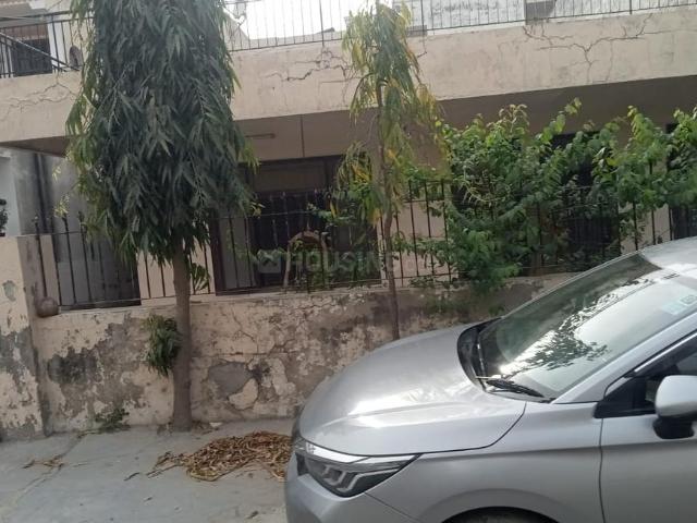 4 BHK Independent House in Sector 16 for resale Faridabad. The reference number is 19746614