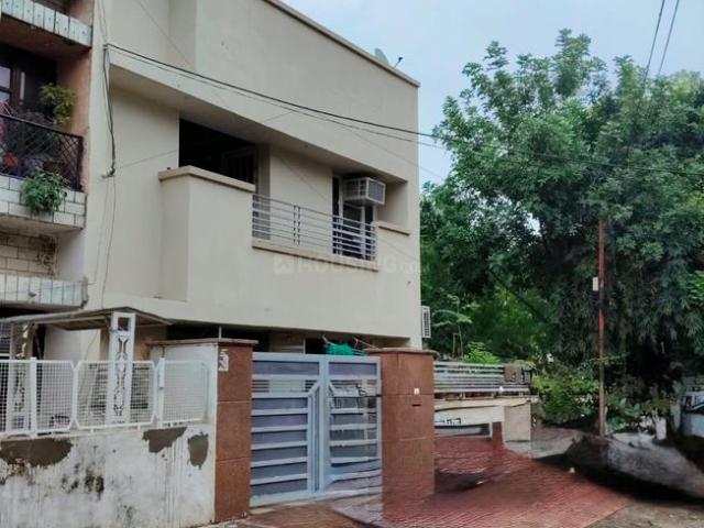 4 BHK Independent House in Sector 16 for resale Panchkula. The reference number is 21058240