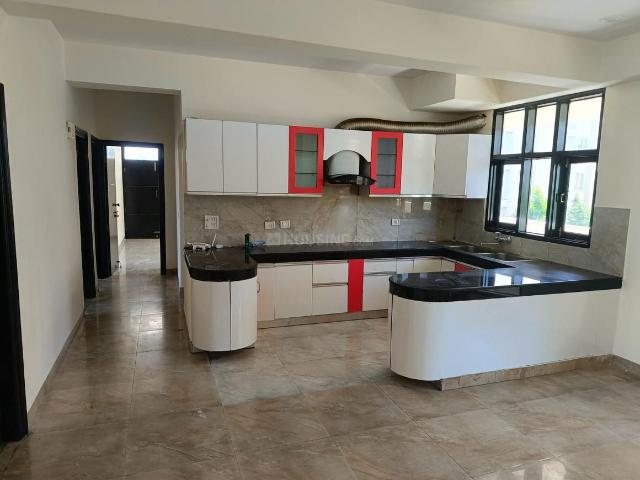 4 BHK Independent House in Sector 17 for rent Gurgaon. The reference number is 20752920