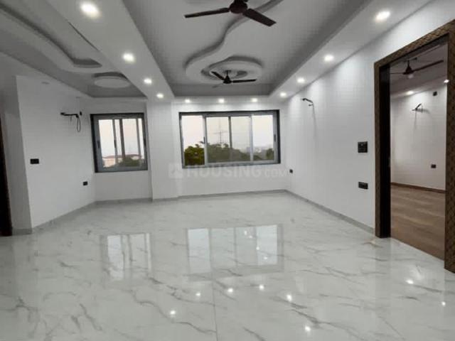 4 BHK Independent House in Sector 19 Dwarka for rent New Delhi. The reference number is 19751332