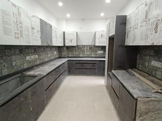 4 BHK Independent House in Sector 21 for rent Gurgaon. The reference number is 11516475