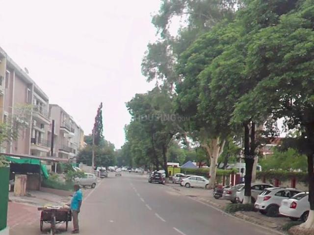 4 BHK Independent House in Sector 27 for resale Chandigarh. The reference number is 20610867