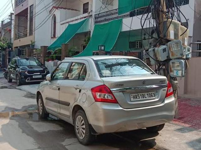 4 BHK Independent House in Sector 28 for resale Faridabad. The reference number is 19709469