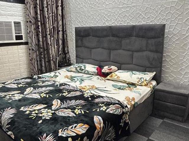 4 BHK Independent House in Sector 2 Rohini for resale New Delhi. The reference number is 21389264