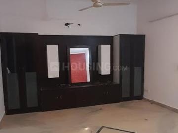 4 BHK Independent House in Sector 37 for rent Faridabad. The reference number is 17398611