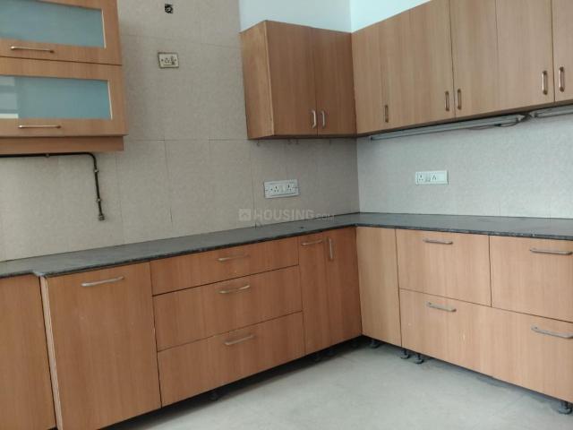 4 BHK Independent House in Sector 41 for rent Noida. The reference number is 20596913