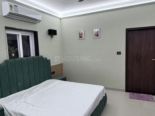 4 BHK Independent House in Sector 44 for rent Noida. The reference number is 17640812