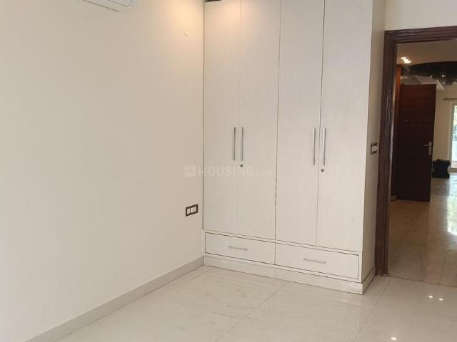 4 BHK Independent House in Sector 49 for rent Gurgaon. The reference number is 21128091