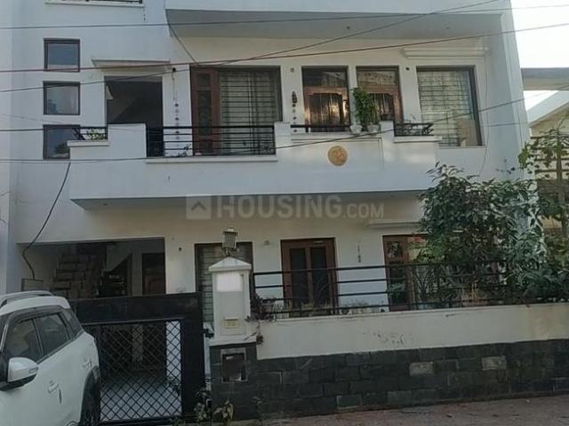 4 BHK Independent House in Sector 4 for resale Panchkula. The reference number is 19851656