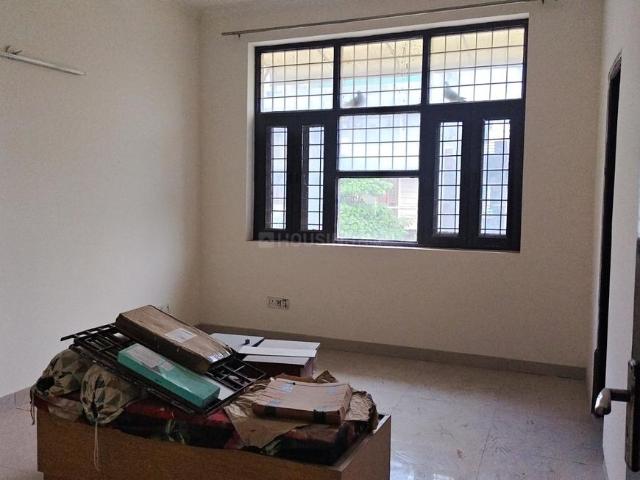 4 BHK Independent House in Sector 52 for resale Gurgaon. The reference number is 20879088
