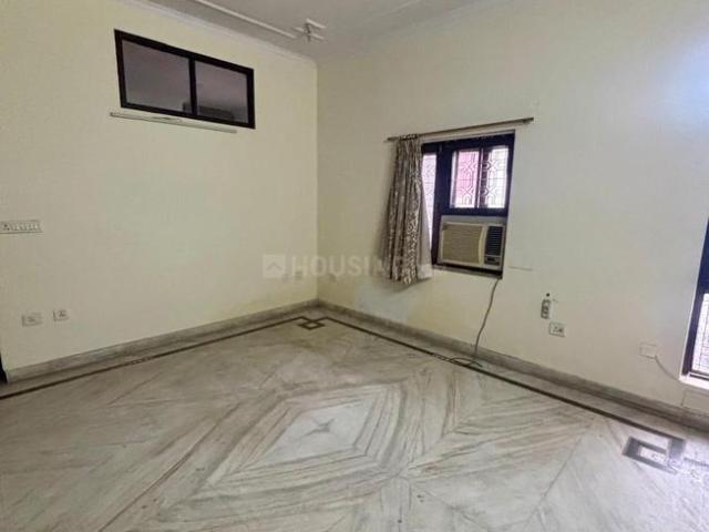4 BHK Independent House in Sector 55 for rent Noida. The reference number is 20842005