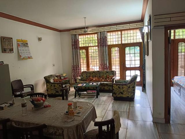 4 BHK Independent House in Sector 58 for resale Mohali. The reference number is 18164074
