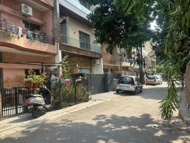 4 BHK Independent House in Sector 60 for resale Mohali. The reference number is 21045876