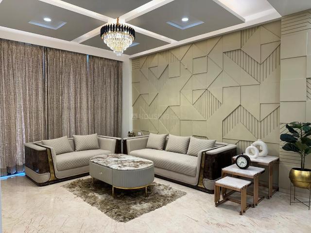 4 BHK Independent House in Sector 63 for resale Gurgaon. The reference number is 18558376