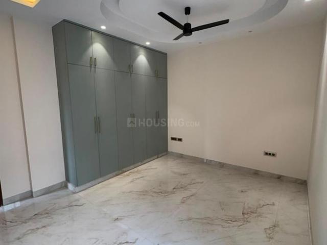 4 BHK Independent House in Sector 72 for rent Noida. The reference number is 20943226