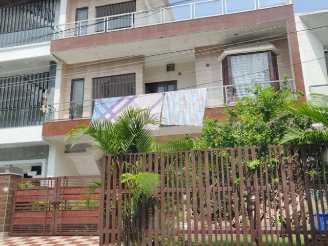 4 BHK Independent House in Sector 79 for resale Mohali. The reference number is 20918544