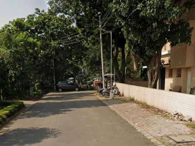 4 BHK Independent House in Sector 8 for resale Chandigarh. The reference number is 19590426