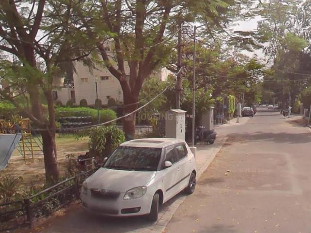 4 BHK Independent House in Sector 8 for resale Chandigarh. The reference number is 19268252