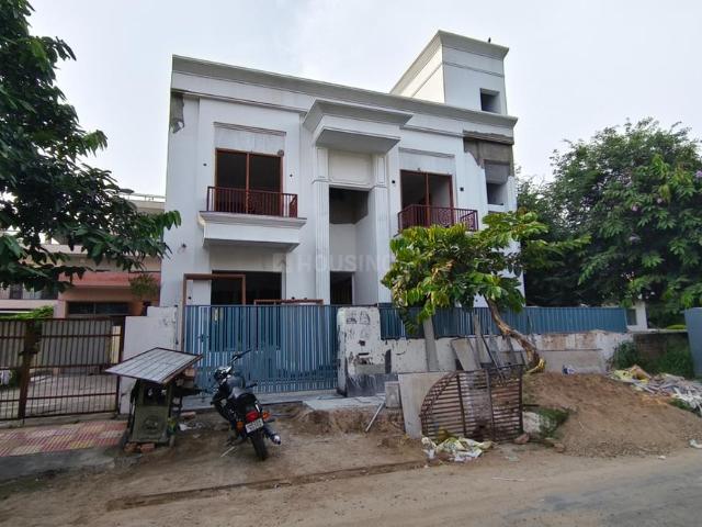4 BHK Independent House in Sector 91 for resale Mohali. The reference number is 21063620
