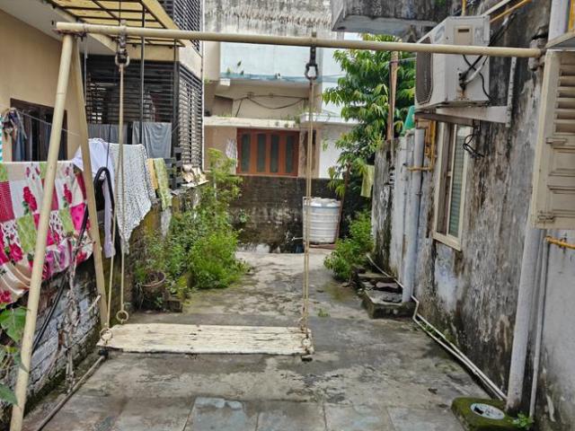 4 BHK Independent House in Shahibaug for resale Ahmedabad. The reference number is 20531965