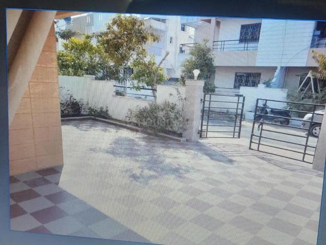 4 BHK Independent House in Shambhu Nagar for rent Nagpur. The reference number is 20754015