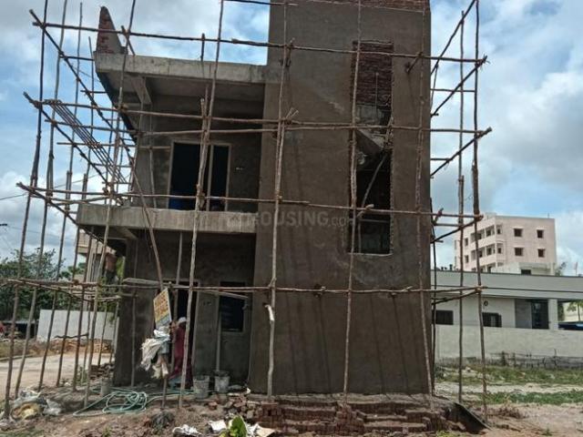 4 BHK Independent House in Shamirpet for resale Hyderabad. The reference number is 20805402