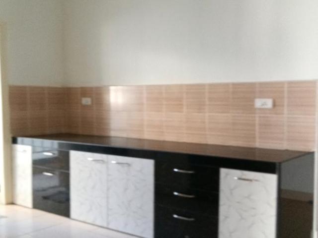 4 BHK Independent House in Shantipura for rent Ahmedabad. The reference number is 12560432