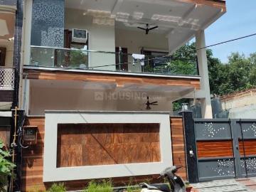 4 BHK Independent House in Shastri Nagar for resale Ghaziabad. The reference number is 19430512