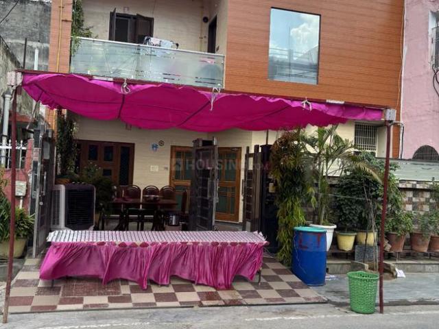 4 BHK Independent House in Shastri Nagar for resale Ghaziabad. The reference number is 21322405