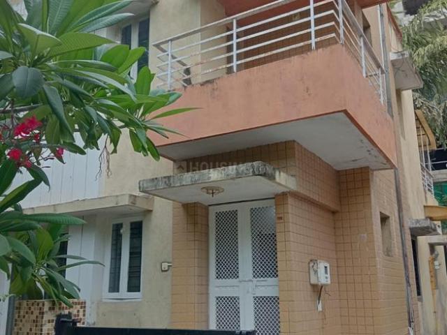 4 BHK Independent House in Shela for resale Ahmedabad. The reference number is 19927717