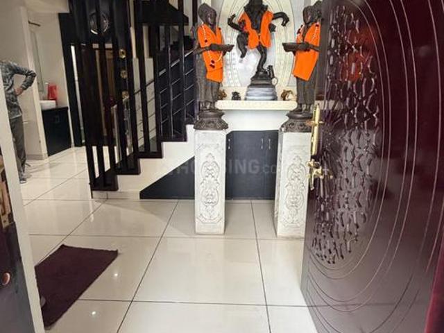 4 BHK Independent House in Shela for resale Ahmedabad. The reference number is 21096473