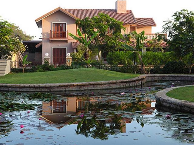 4 BHK Independent House in Shilaj for resale Ahmedabad. The reference number is 20895909